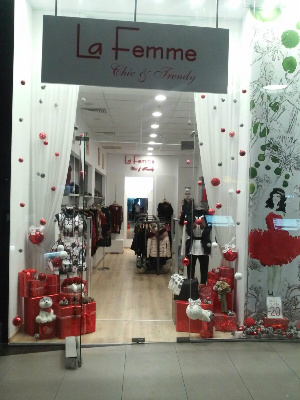 Magazin La Femme Mega Mall
